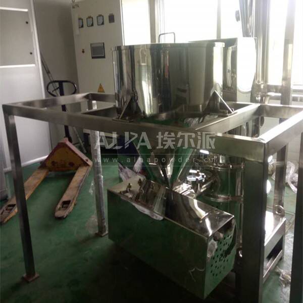 安徽某機(jī)械設(shè)備公司 購(gòu)買CSM410-V三七專用打粉機(jī)